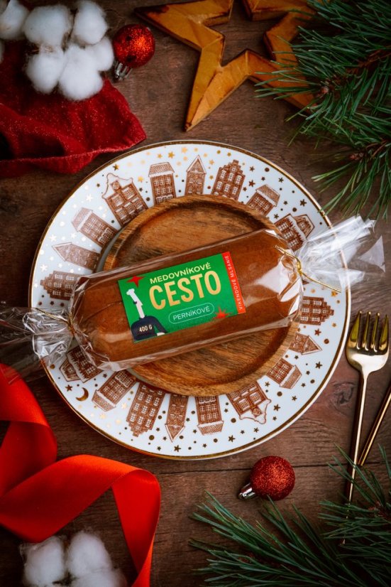 Medovníkové cesto