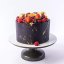 12. Torta s čiernym nástrekom, jedlým zlatom a ovocím - Vyberte si veľkosť: 2 poschodia 35 porcií