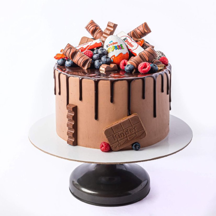 8. Torta s Kinder čokoládou, ovocím a čoko-stekancami - Vyberte si veľkosť: 2 poschodia 35 porcií
