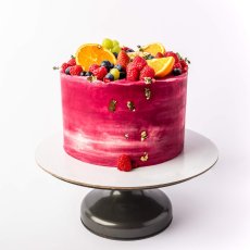 29. Torta s ovocím a jedlým zlatom
